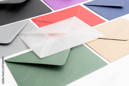 Papierumschlag farbig mix, Briefumschlag, Farbe transparent