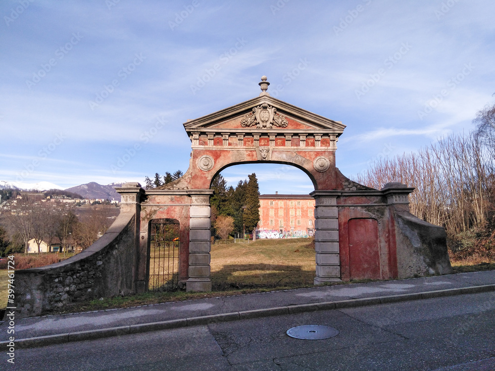 Ancient entrance gate to the viarno park