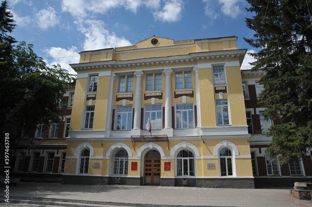 Obraz premium House of officers on Krasny Prospekt in Novosibirsk