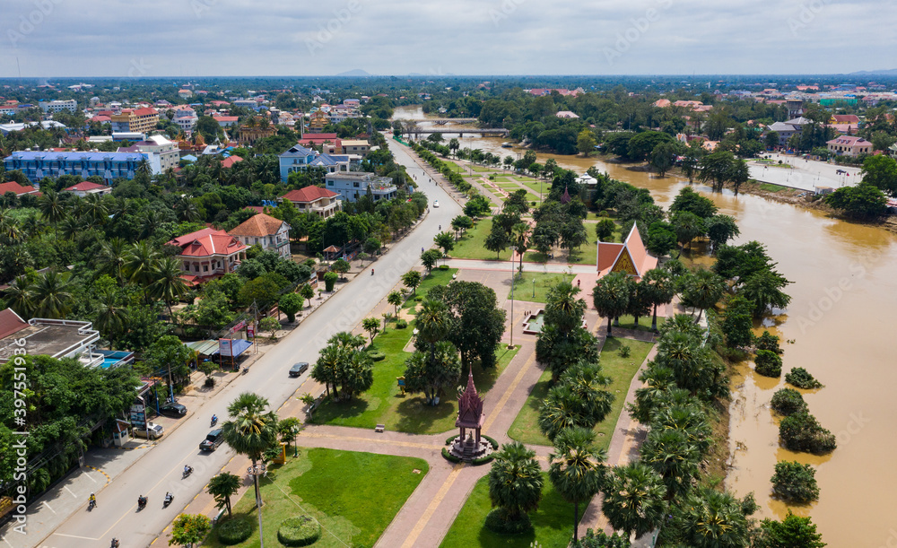 Aerial photographs of Battambang city and market.
