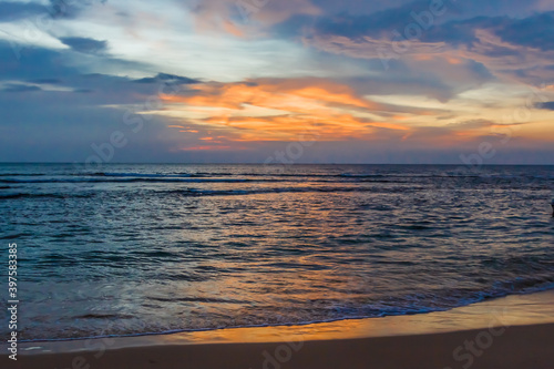 Fototapeta Naklejka Na Ścianę i Meble -  Sunset on the Indian ocean Sri Lanka Hikkaduwa