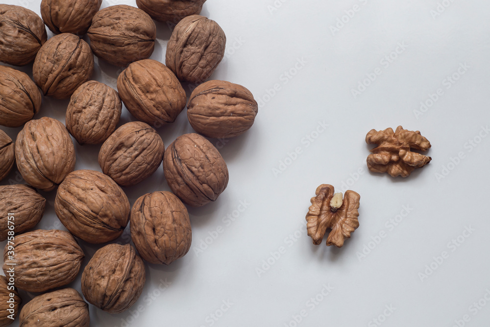 Images of walnuts on an insulated table. Images of walnuts on an insulated table.