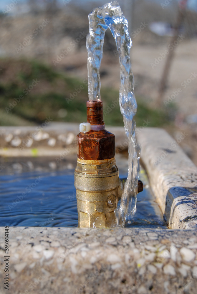 bubbling water fountain bubbling water fountain