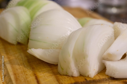 sliced onion on a chopping board