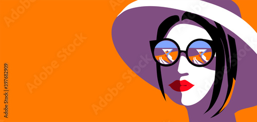 Woman wiht sunglasses