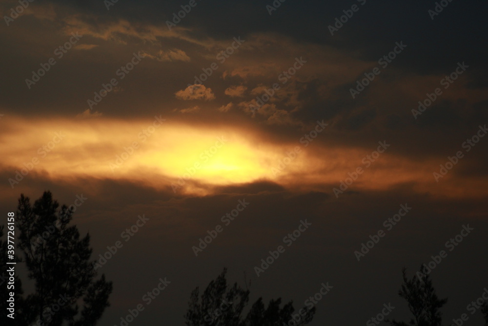 Nubes al Atardecer Nubes al Atardecer