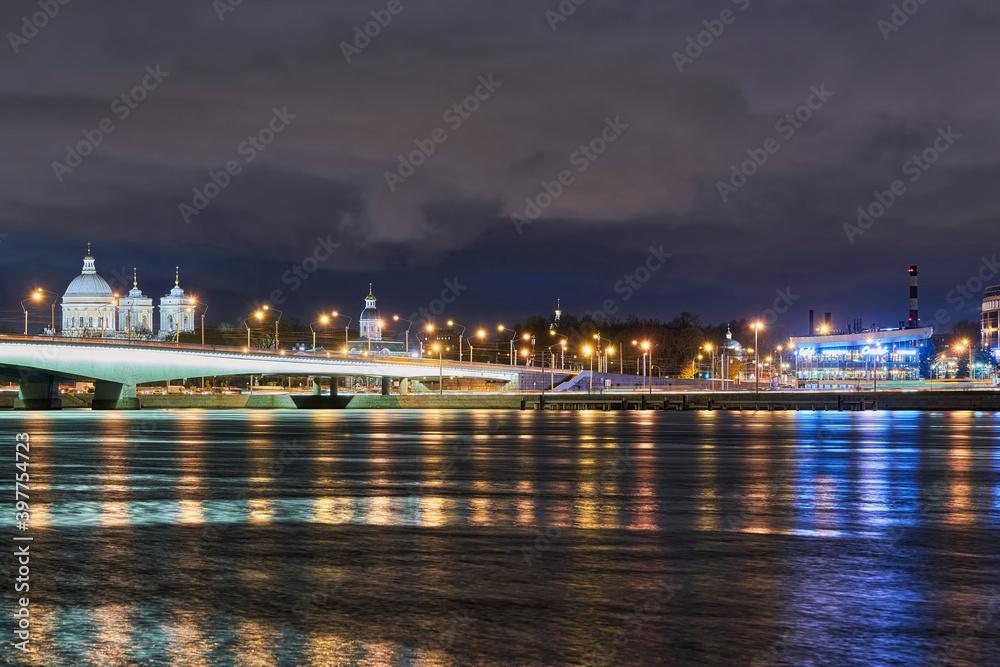 Russia, St Petersburg, Night view of the Alexander Nevsky Bridge on Neva River