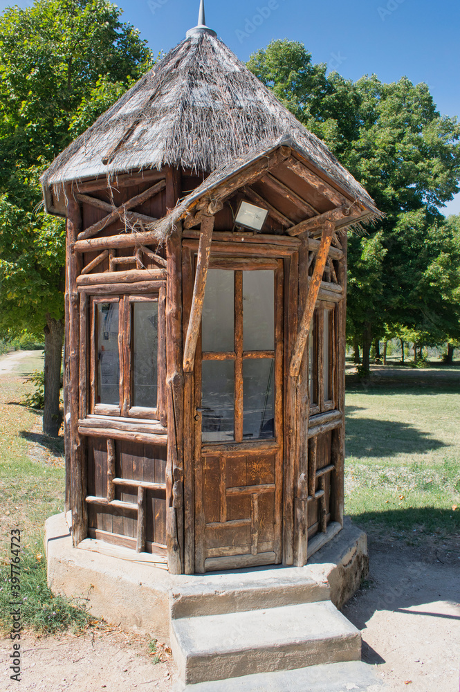 Caseta de madera para jardinería