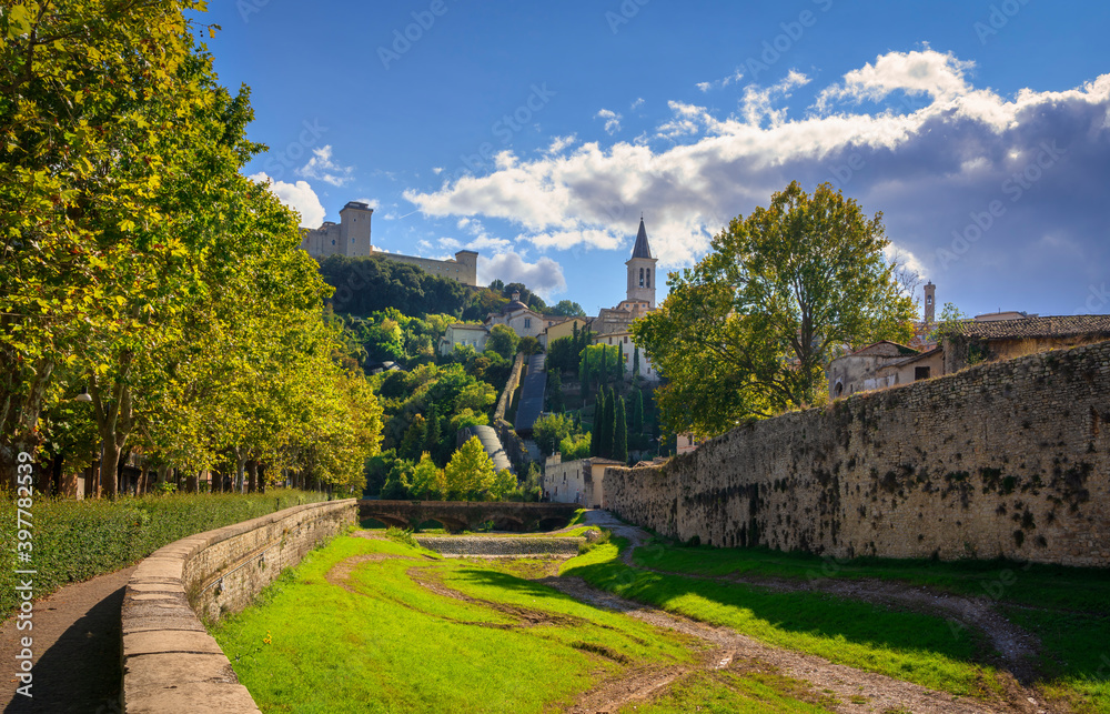 Spoleto, city walls and Rocca Albornoziana fortress. Umbria, Italy.