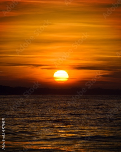 Fototapeta Naklejka Na Ścianę i Meble -  batic sunset 1