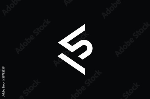 SE logo letter design on luxury background. ES logo monogram initials letter concept. SE icon logo design. ES elegant and Professional letter icon design on black background. S E ES SE