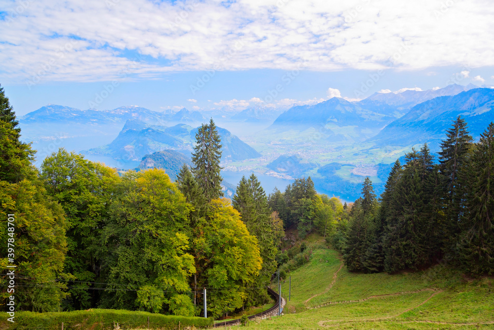 Blick vom Mount Pilatus auf den Vierwaldstättersee, Schweiz