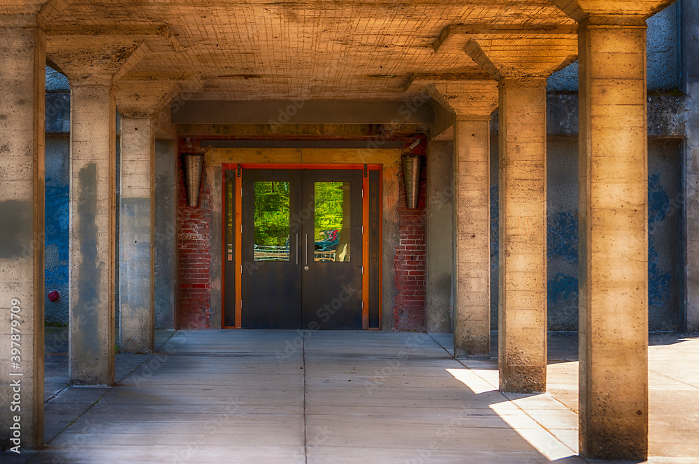 Fototapeta premium Entrance to an old building