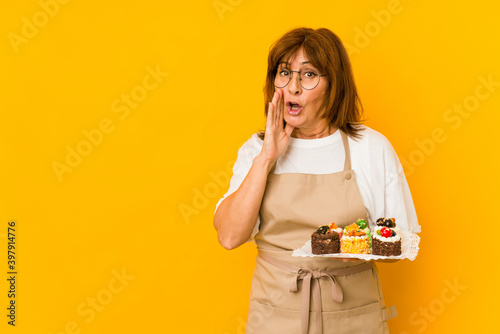 Middle age caucasian cook woman is saying a secret hot braking news and looking aside