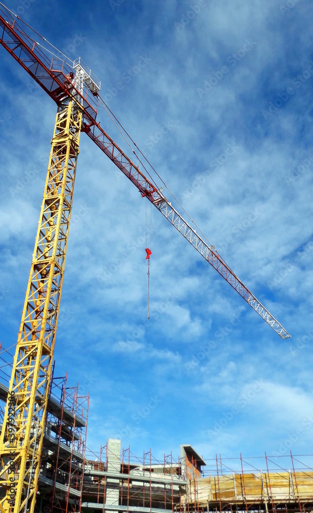Lavori in corso nel cantiere in primavera - business Lavori in corso nel cantiere in primavera - business