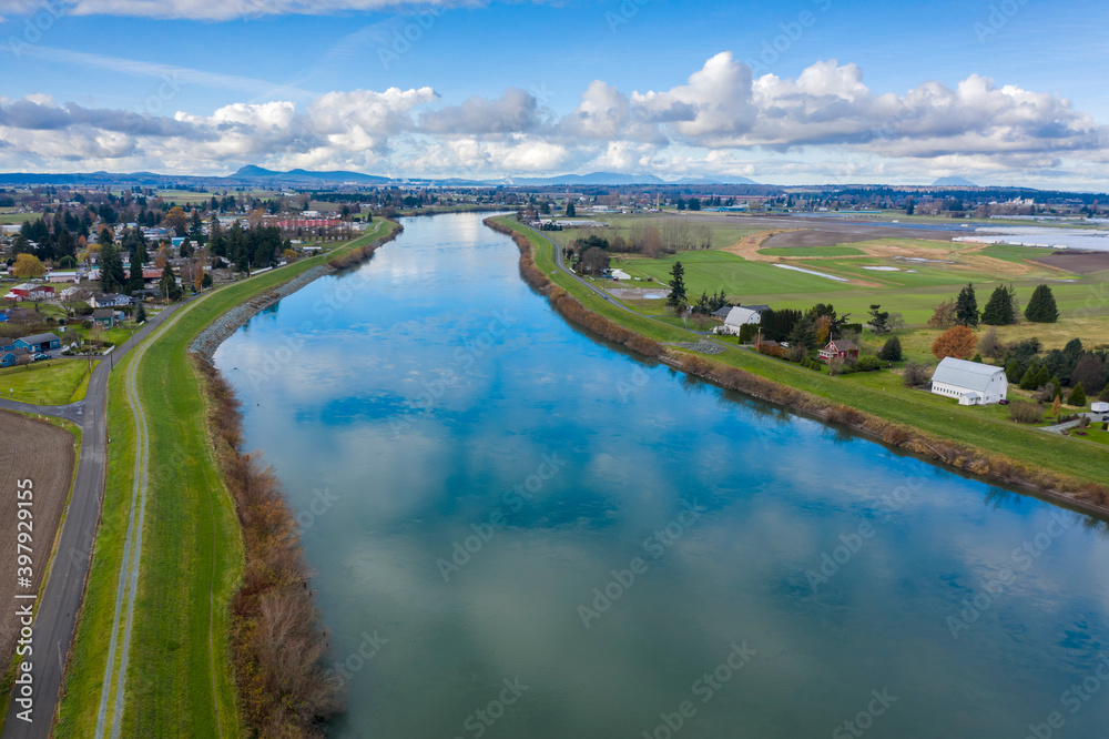 The Skagit Valley lies in the northwestern corner of the state of Washington. Its defining feature is the Skagit River. The Skagit River runs from high in the Cascade Mountains to Puget Sound.
