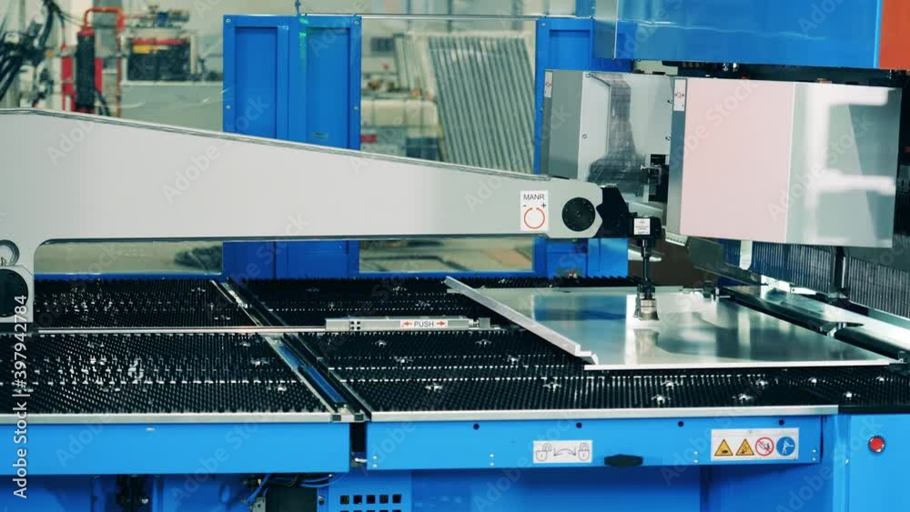 Aluminum plates are getting mechanically bent in fast motion Aluminum plates are getting mechanically bent in fast motion