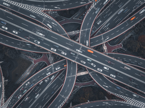 Canvas Print Aerial view of the complicated overpass bridges in Shanghai, China