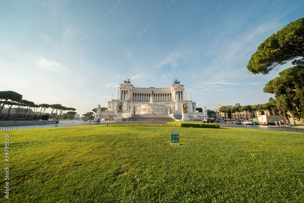 Fototapeta premium Piazza Venezia in Rome, Italy