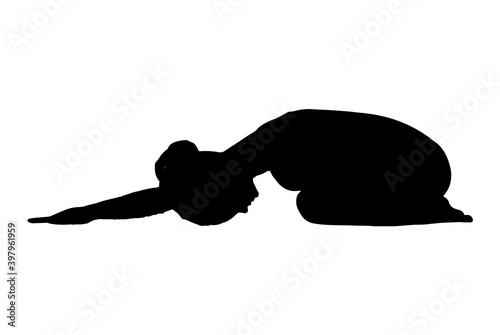 ヨガ　チャイルドポーズ（子供のポーズ）をとる女性のシルエットイラスト