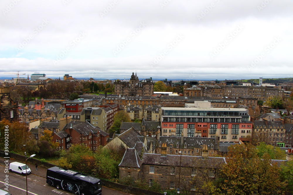 The Scottish architecture of Edinburgh