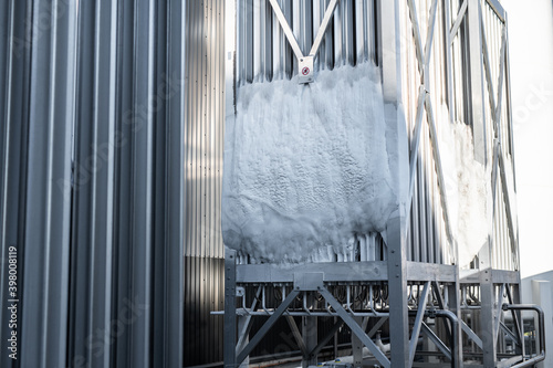 Obraz na płótnie production and distribution of technical gases w salonie