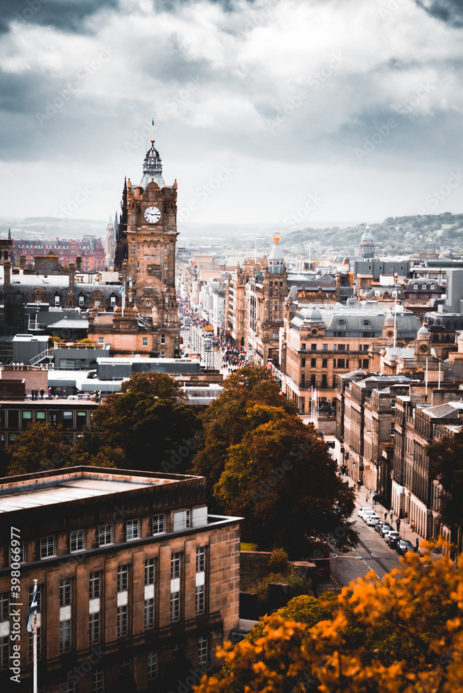 Naklejka premium Edinburgh Skyline 