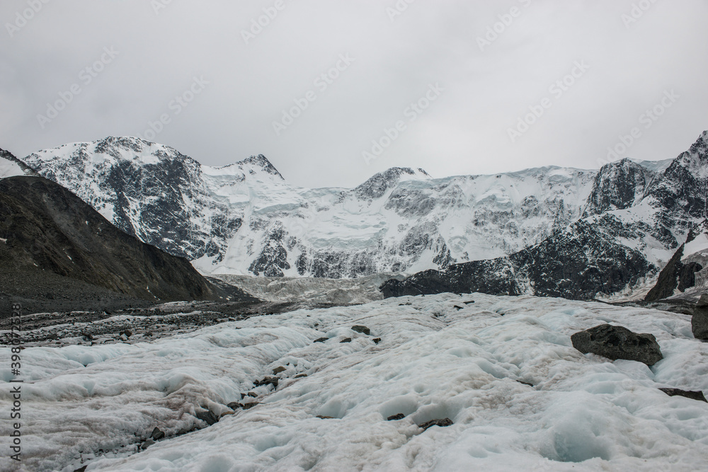 Akkem glacier with a view of the pearl of the Altai-Belukha