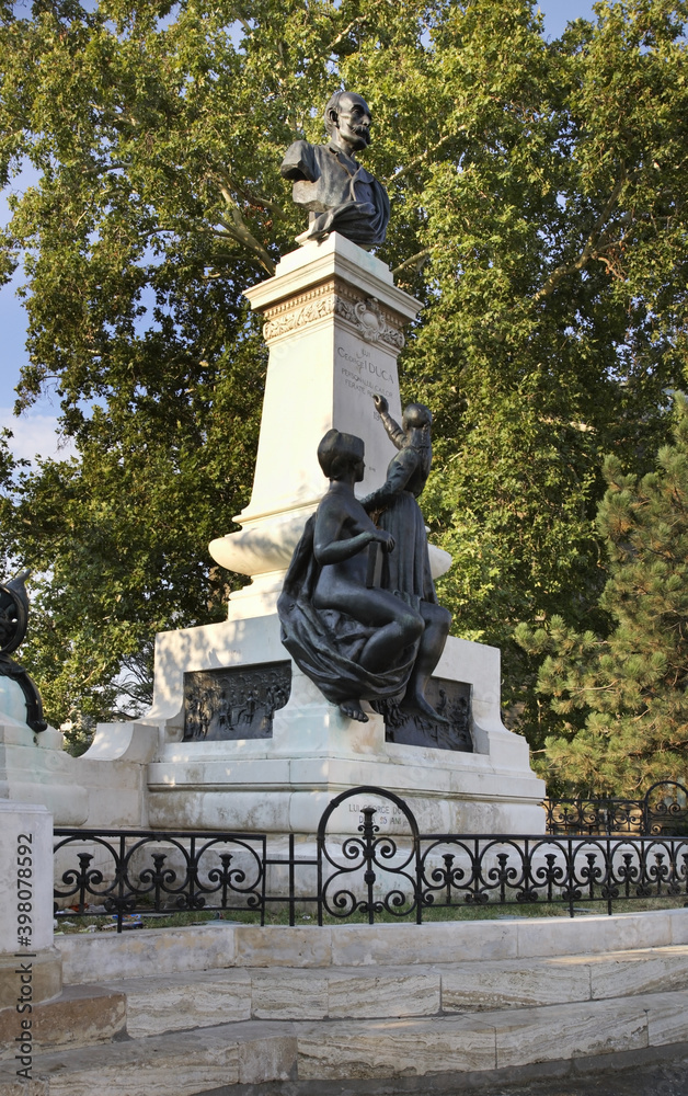 Obraz premium Monument to Gheorghe Duca in Bucharest. Romania