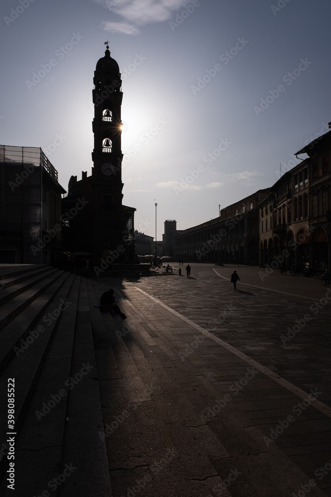Piazza nel centro di Faenza