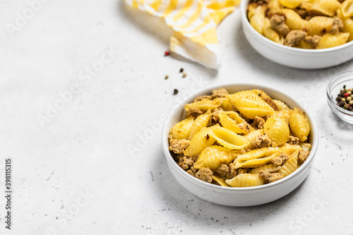 Cheesy one pan mince pasta. Space for text.