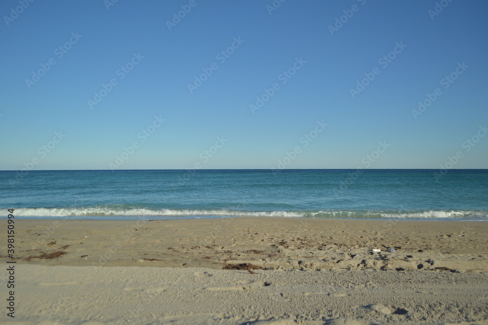 A cloudless winter day in Florida. A cloudless winter day in Florida.