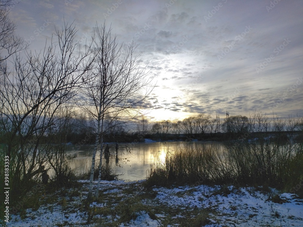 Fototapeta premium sunrise over the river