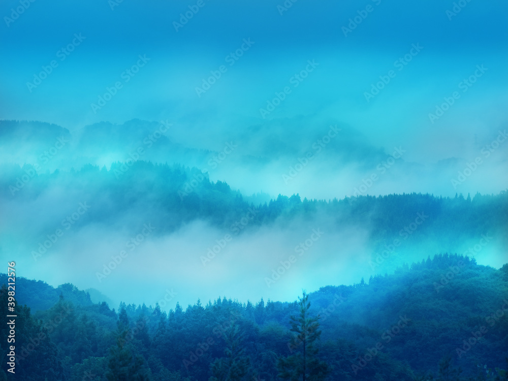 朝の青い山脈