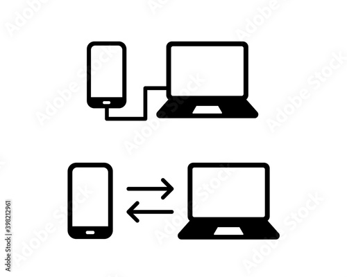 スマホとPCの共有のイラストセット／接続／通信／スマートフォン／パソコン／データ／バックアップ