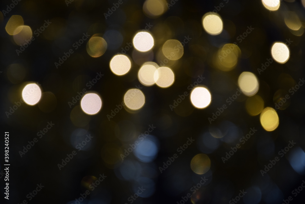 Fototapeta premium Tło rozmyte ciepłe światła bokeh, background dark with warm lights blurred