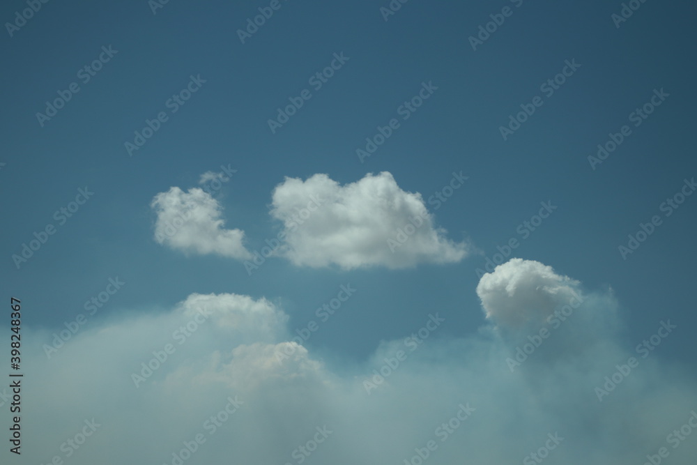 Fototapeta premium Nubes y cielos