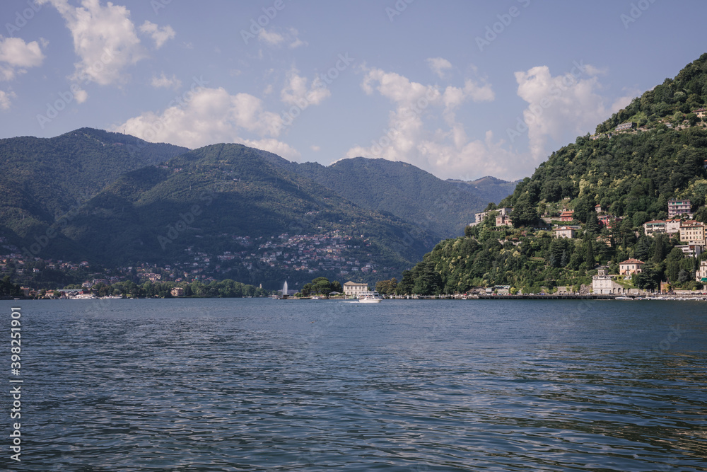 Fototapeta premium Panoramic view of Lake Como (Lago di Como)