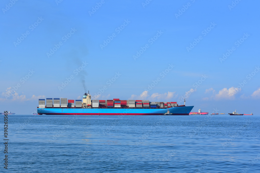 International Container Cargo ship sailing in the Ocean, Freight Transportation, Shipping, Nautical Vessel.