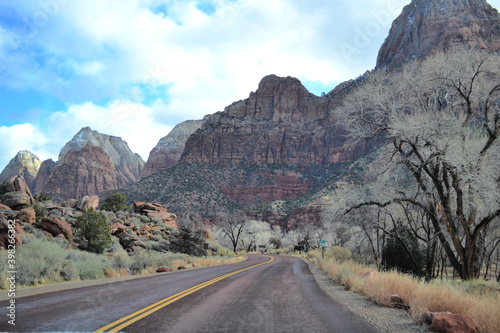 Obraz na płótnie Road to the Angels Landing in Zion National Park, Utah w salonie
