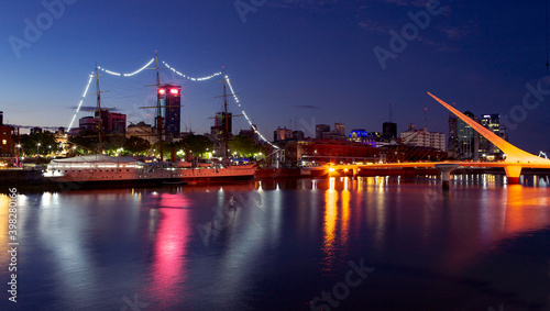 Tourism in Buenos Aires. Puerto Madero at night. The most modern and luxurious neighborhood in Buenos Aires shows all its glamor at night.  © Leandro