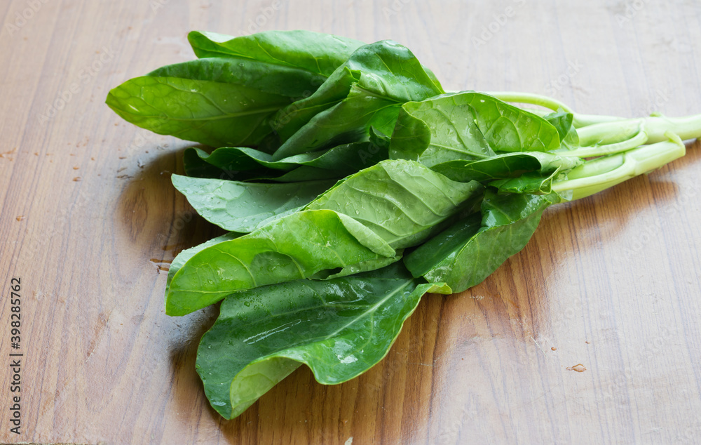 fresh spinach leaves