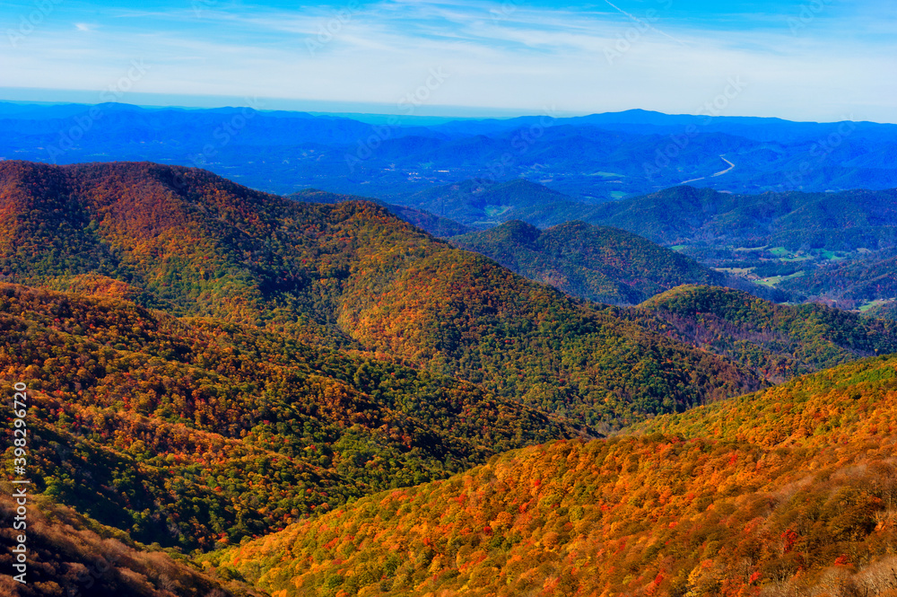 Autumn Scenic Drive along The Blue Ridge Parkway in North Carolina