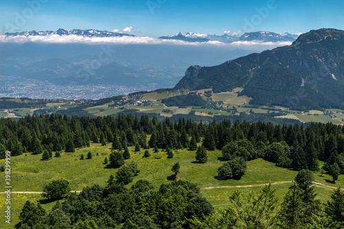 Massif du Vercors , paysage de Saint Nizier de Moucherotte en été , Alpes , France photo