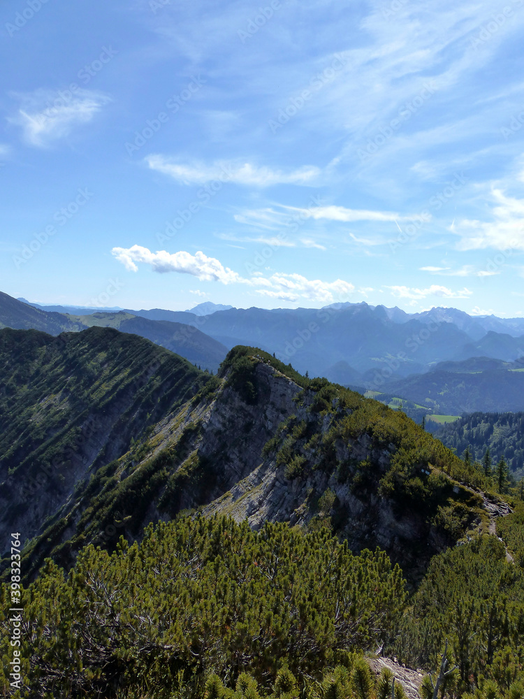 Obraz premium Hausbachfall via ferrata in Reit im Winkl, Bavaria, Germany