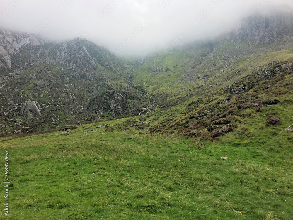 Obraz premium A view of the North Wales Countryside near Lake Ogwen