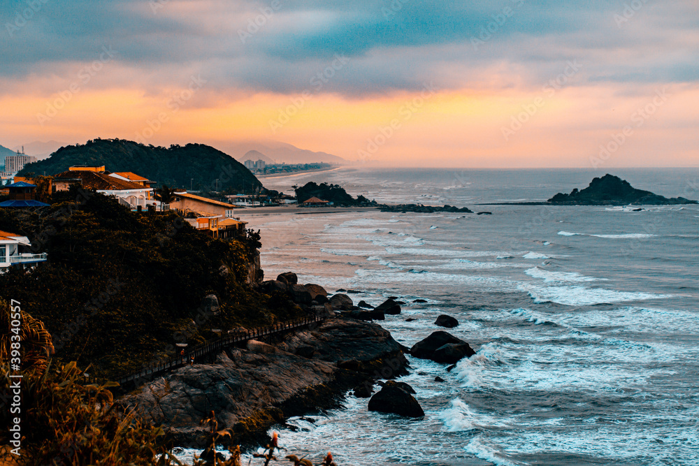 Obraz premium sunrise on the beach