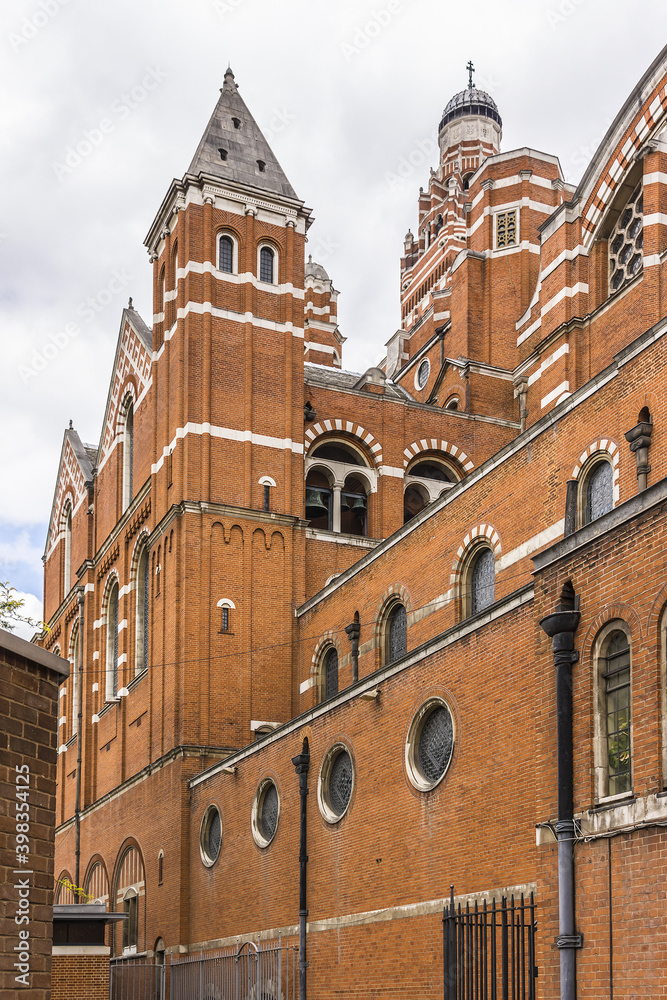 Obraz premium Architectural fragment of Westminster Cathedral (1895) - Cathedral of Archbishop of Westminster. London, England.