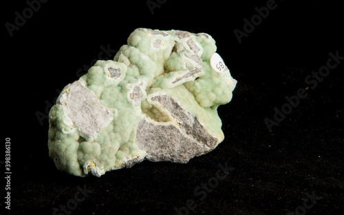 wavellite mineral sample photo