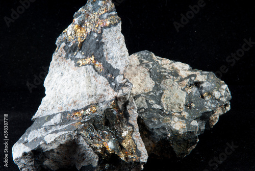 Fotografie gold and copper samples